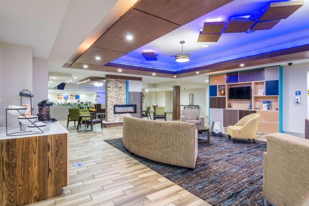 Comfort Inn & Suites Montrose Hill Dış mekan fotoğraf