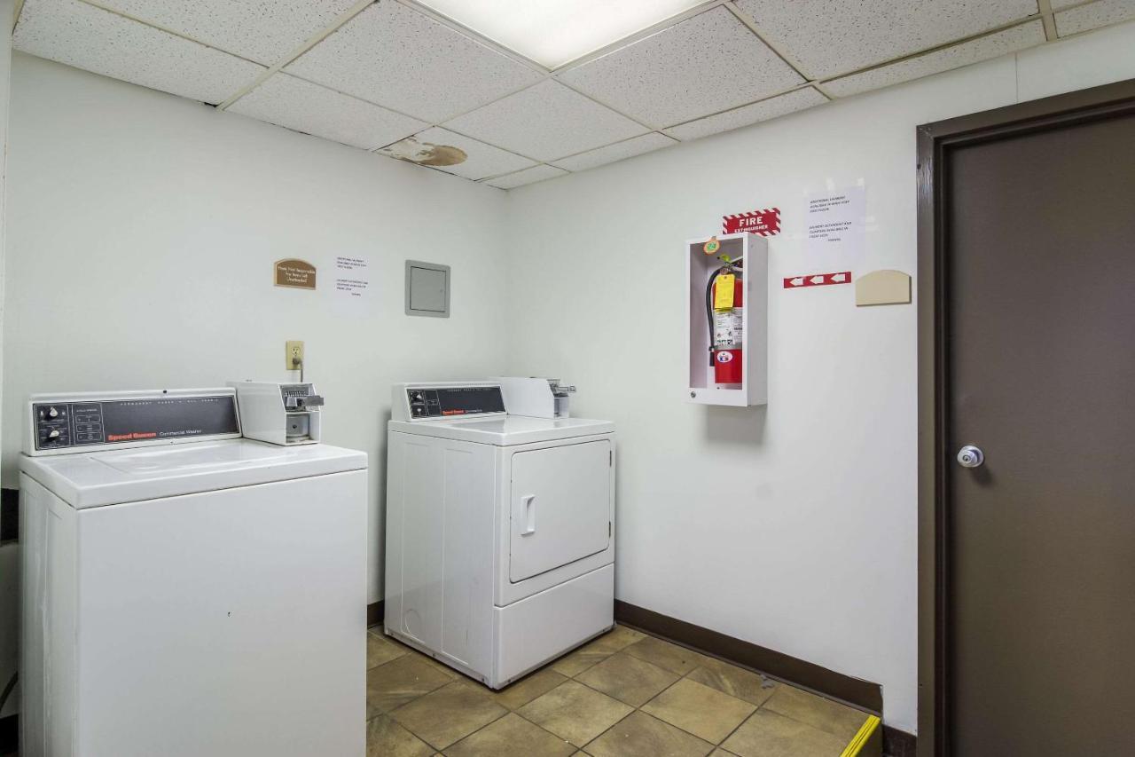 Comfort Inn & Suites Montrose Hill Dış mekan fotoğraf